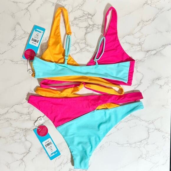 Beach Bunny Color Blocked Skylar Wrap Bikini $220 - Picture 13 of 14